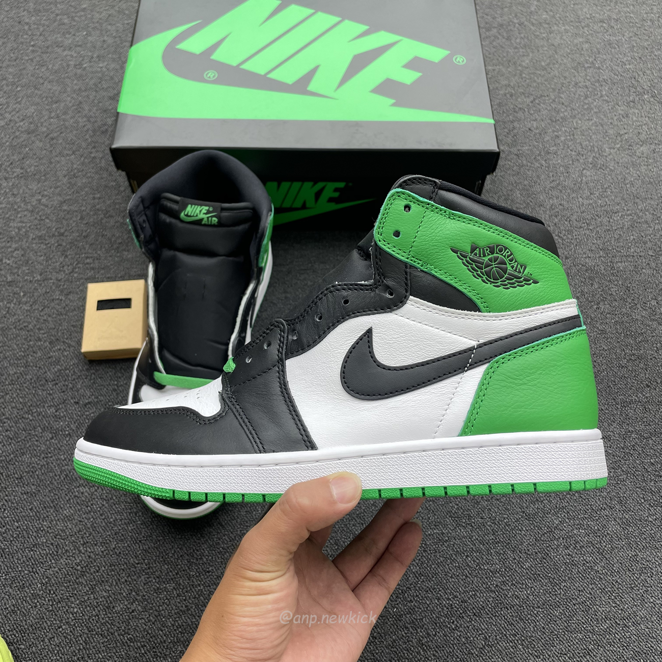 Air Jordan 1 Retro High Og Lucky Green Dz5485 031 (17) - www.newkick.vip
