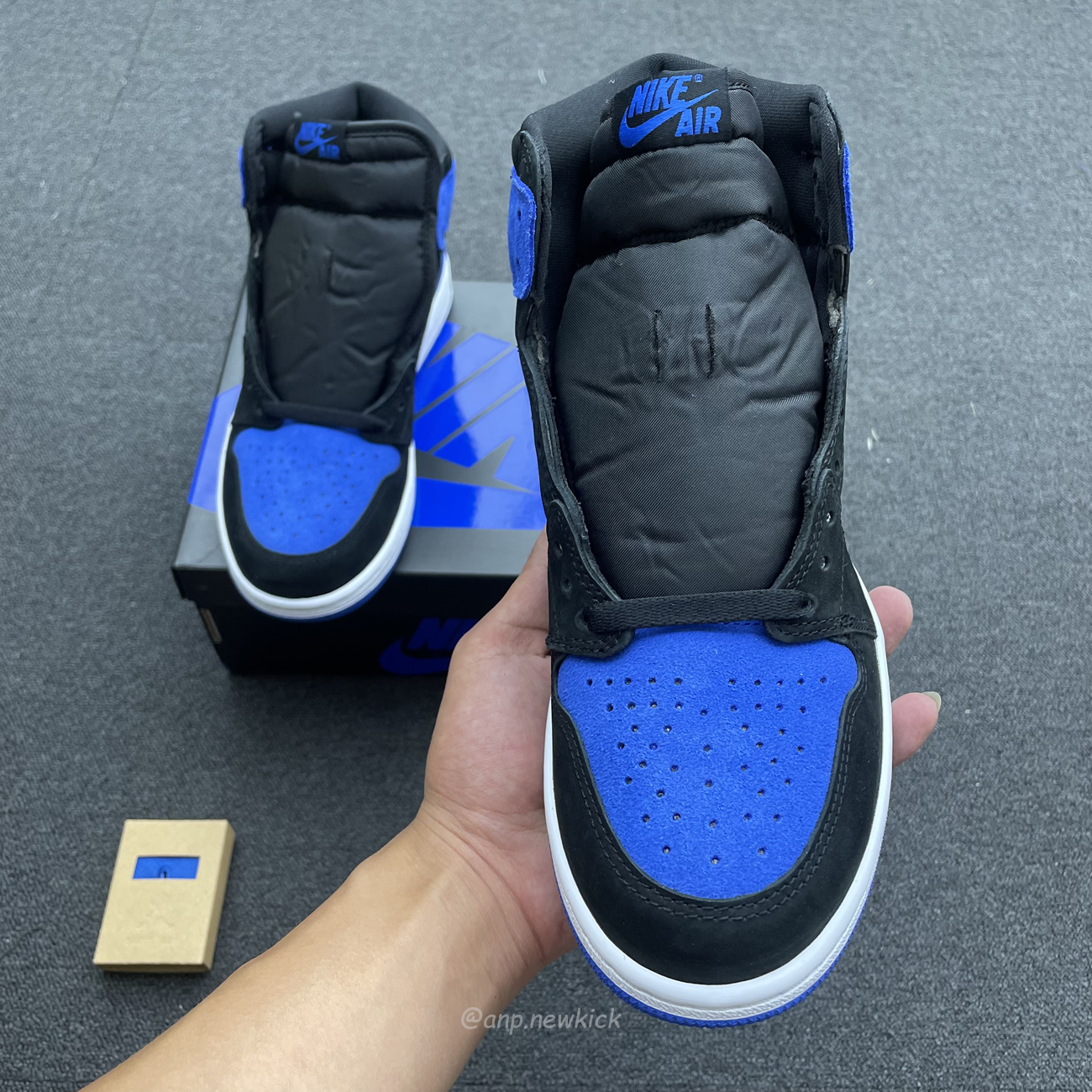 Air Jordan 1 Retro High Og Royal Reimagined Dz5485 042 (2) - www.newkick.vip Air Jordan 1 Retro High Og Royal Reimagined Dz5485 042 (2) - www.newkick.vip