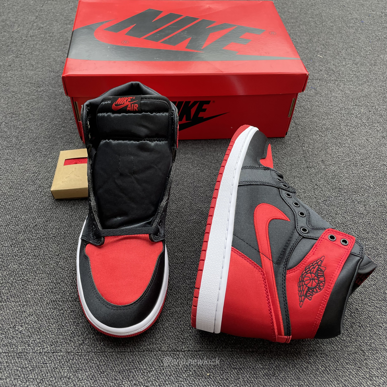 Air Jordan 1 Retro High Og Satin Bred Fd4810 061 (4) - www.newkick.vip