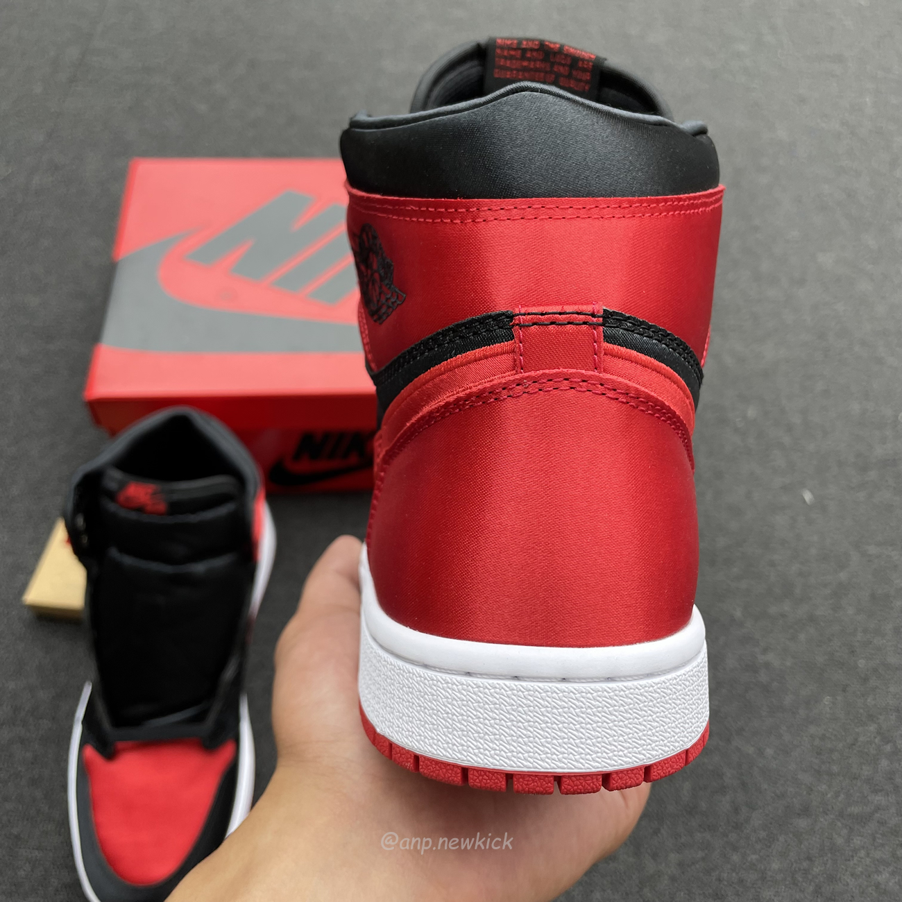 Air Jordan 1 Retro High Og Satin Bred Fd4810 061 (7) - www.newkick.vip