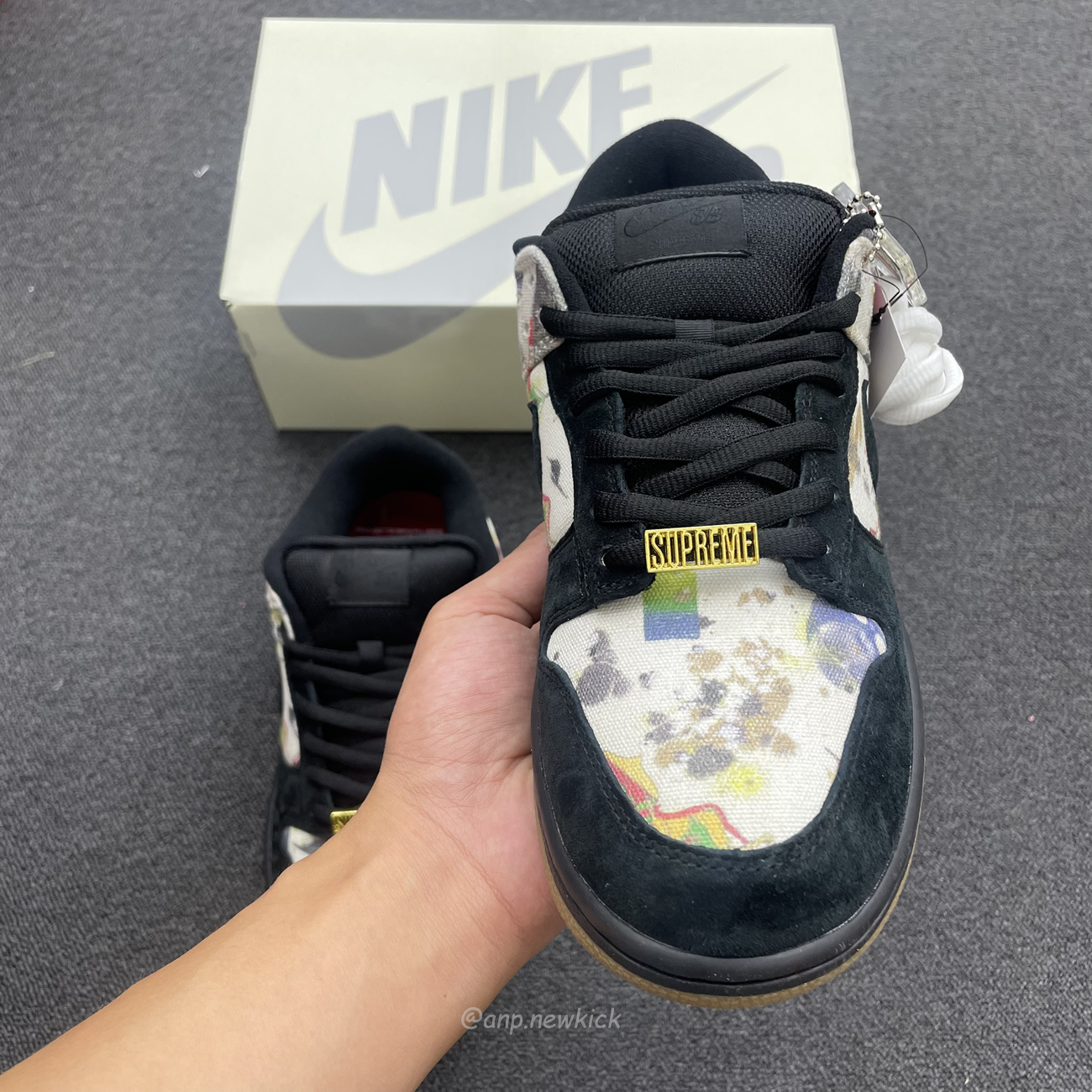 Nike Sb Dunk Low Supreme Rammellzee Fd8778 001 (7) - www.newkick.vip