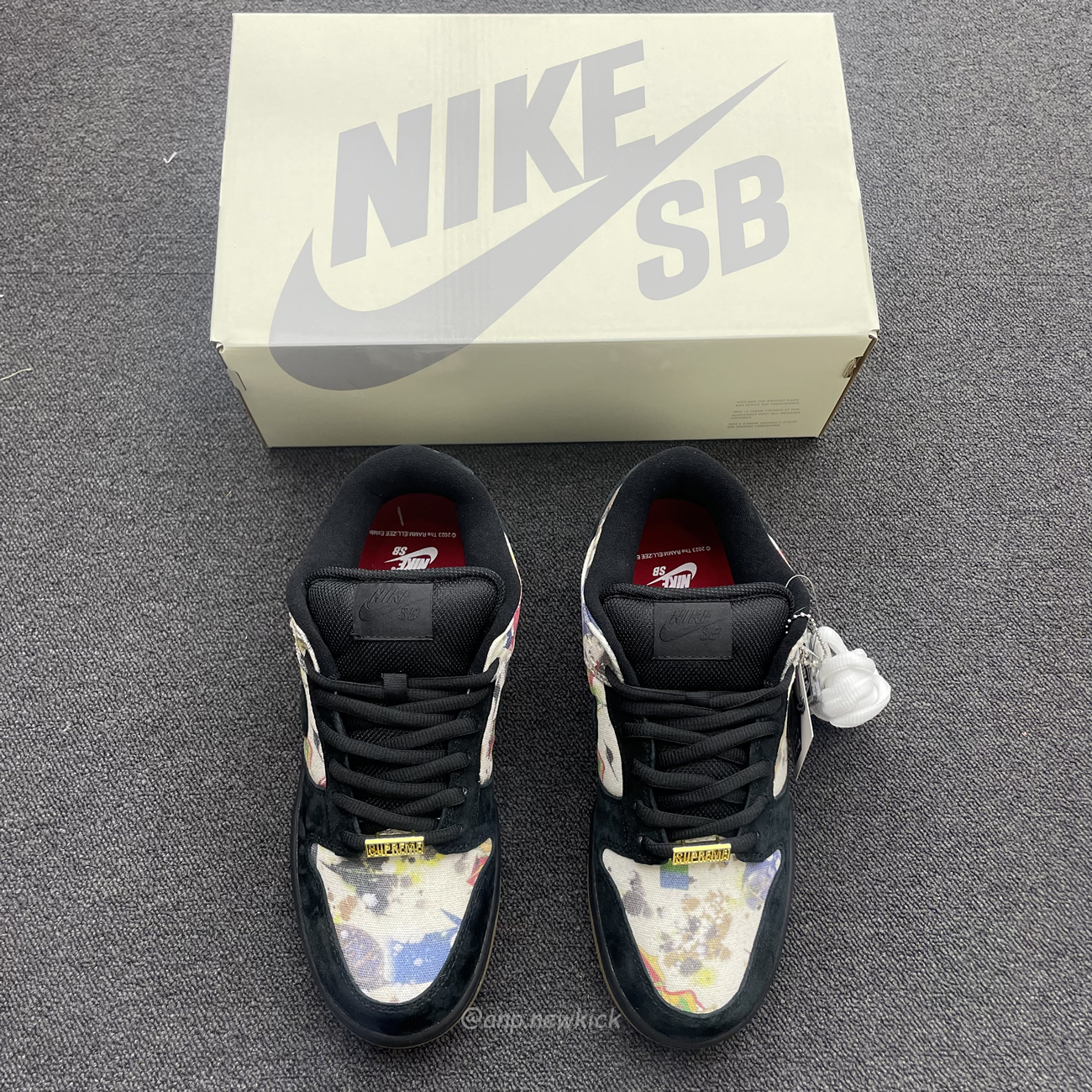 Nike Sb Dunk Low Supreme Rammellzee Fd8778 001 (8) - www.newkick.vip