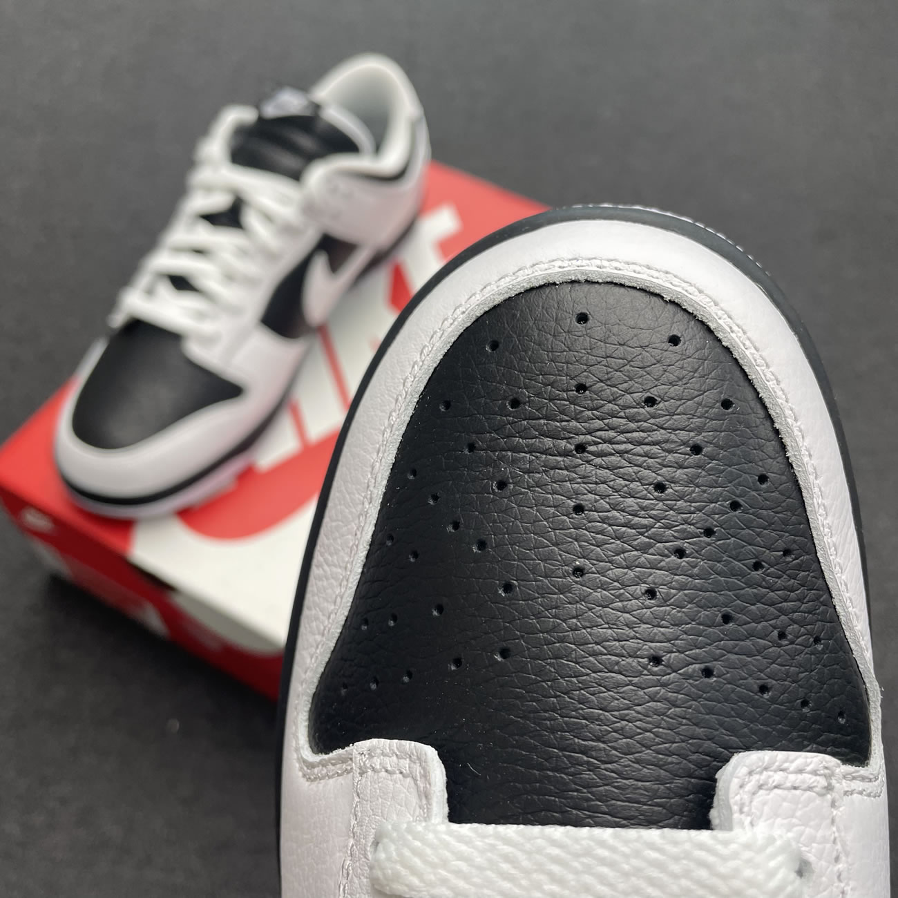 Nike Dunk Low Retro Reverse Panda Fd9064 011 (8) - www.newkick.vip