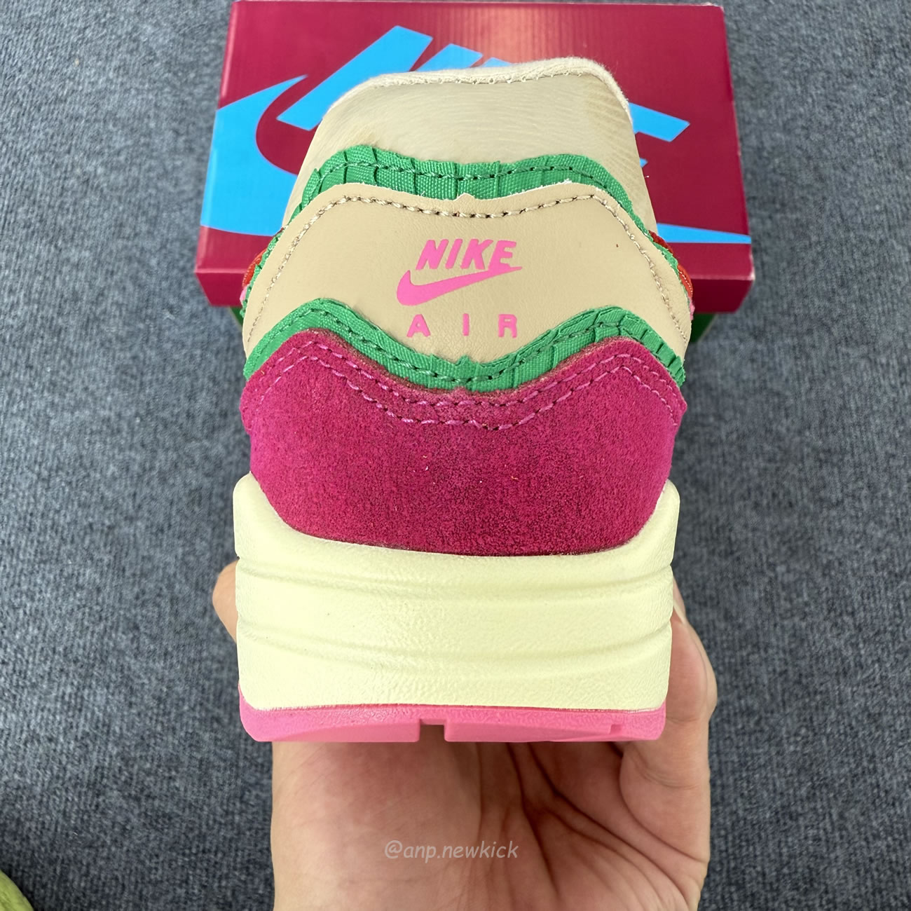 Nike Air Max 1 Familia Fn0598 200 (7) - www.newkick.vip