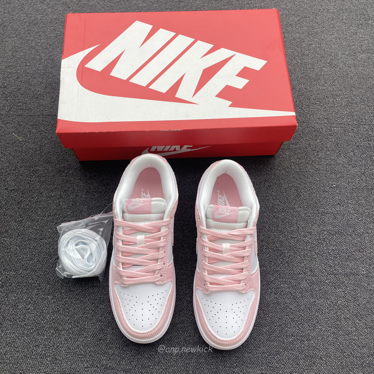 Nike Dunk Low Pink Corduroy Fn7167 100 (14) - www.newkick.vip