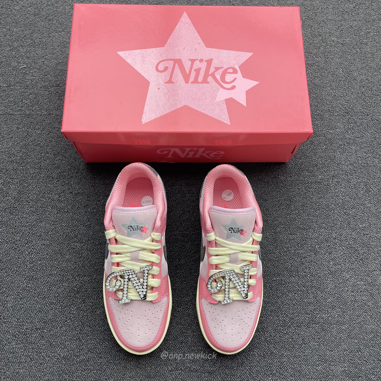 Nike Dunk Low Lx Barbie Fn8927 621 (10) - www.newkick.vip