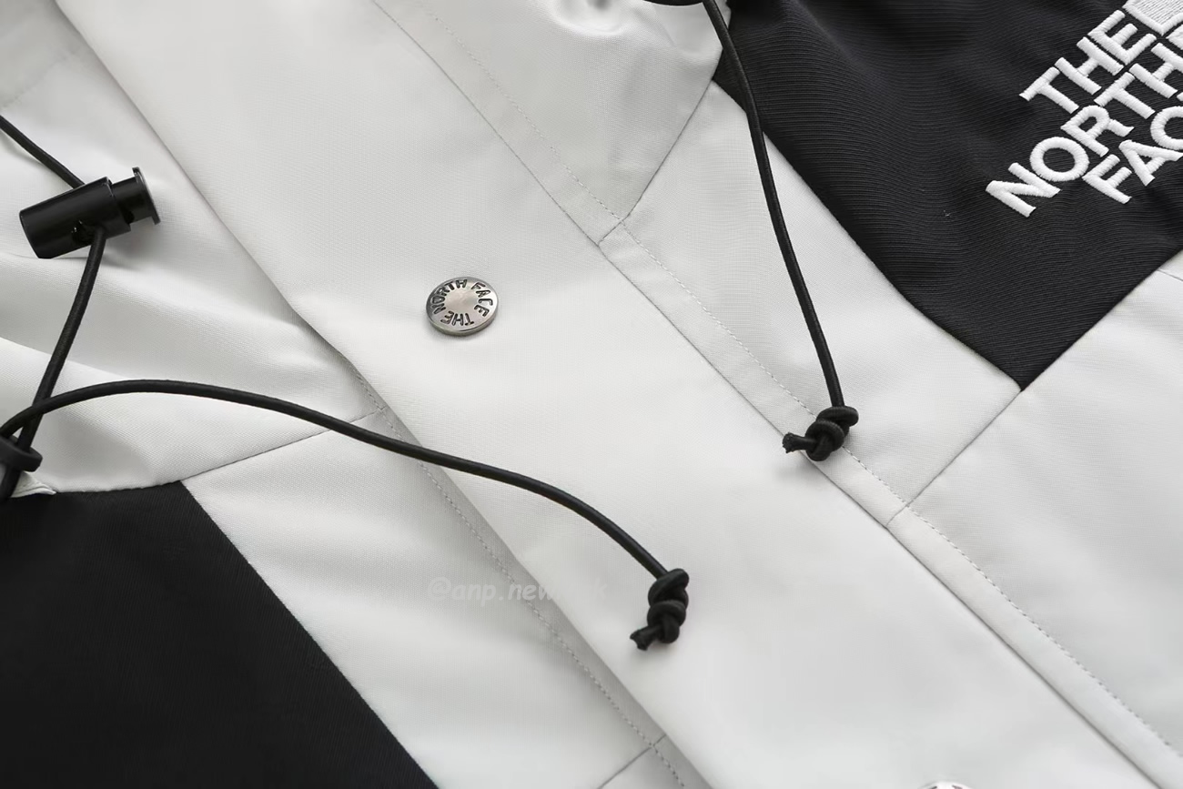 The North Face Retro 1986 Futurelight (17) - www.newkick.vip