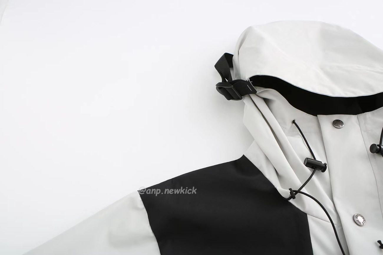 The North Face Retro 1986 Futurelight (2) - www.newkick.vip