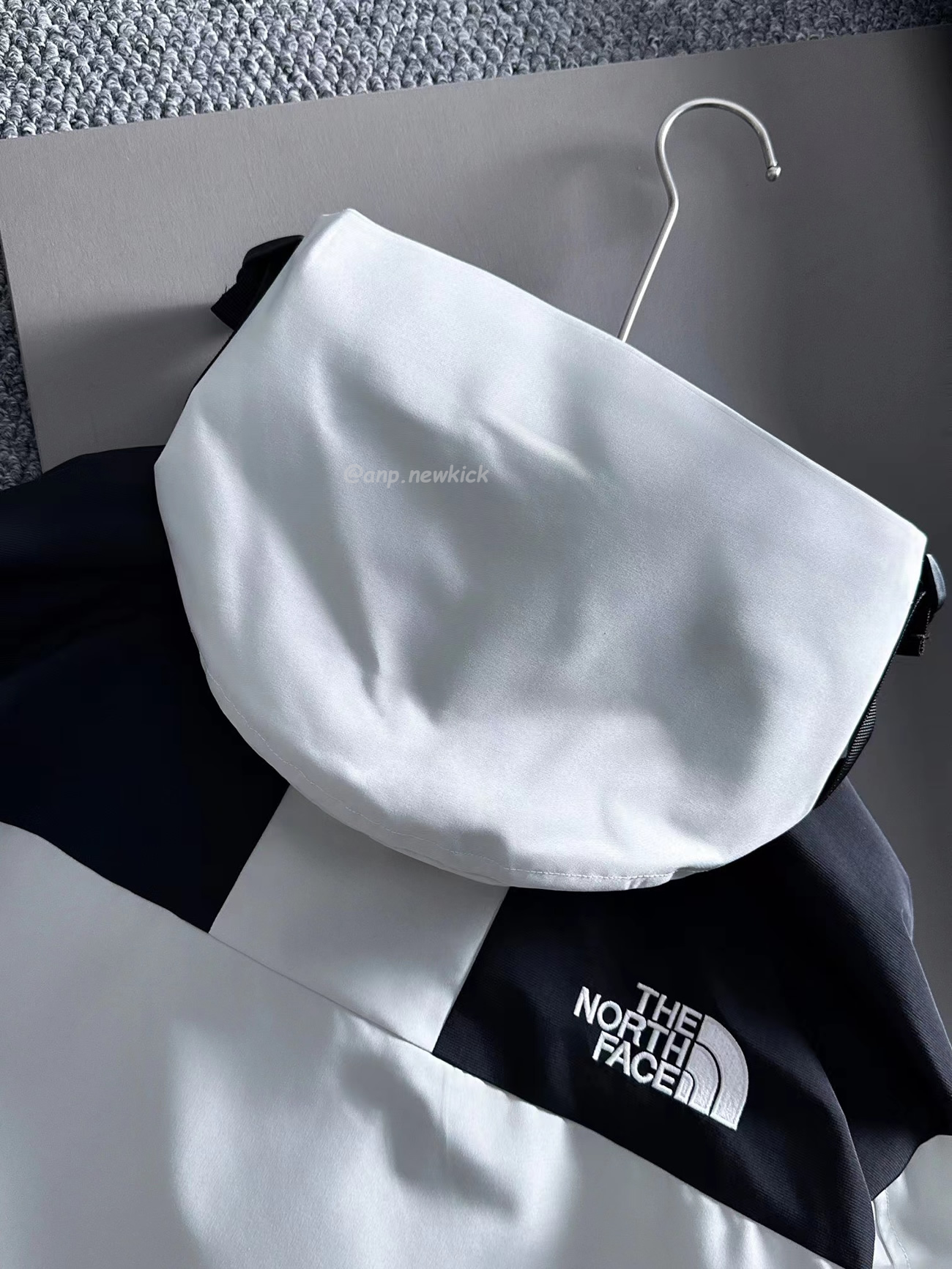 The North Face Retro 1986 Futurelight (8) - www.newkick.vip