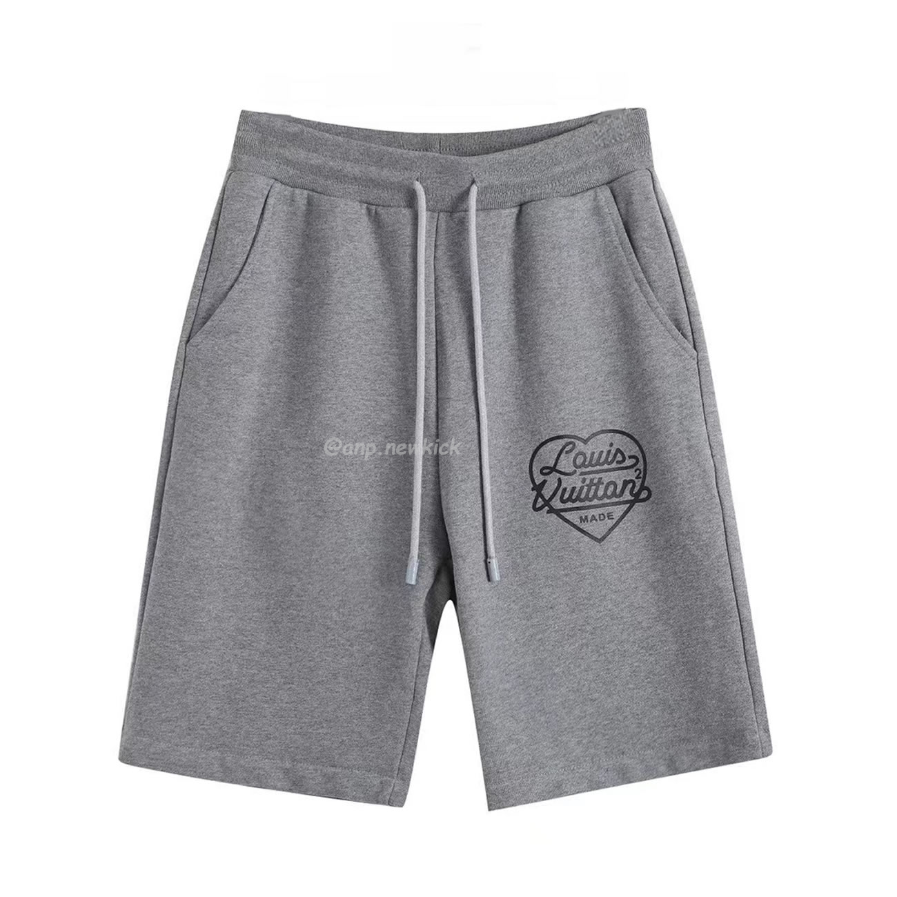 Louis Vuitton X Nigo Printed Heart Short Light Grey Fw21 (1) - www.newkick.vip Louis Vuitton X Nigo Printed Heart Short Light Grey Fw21 (1) - www.newkick.vip