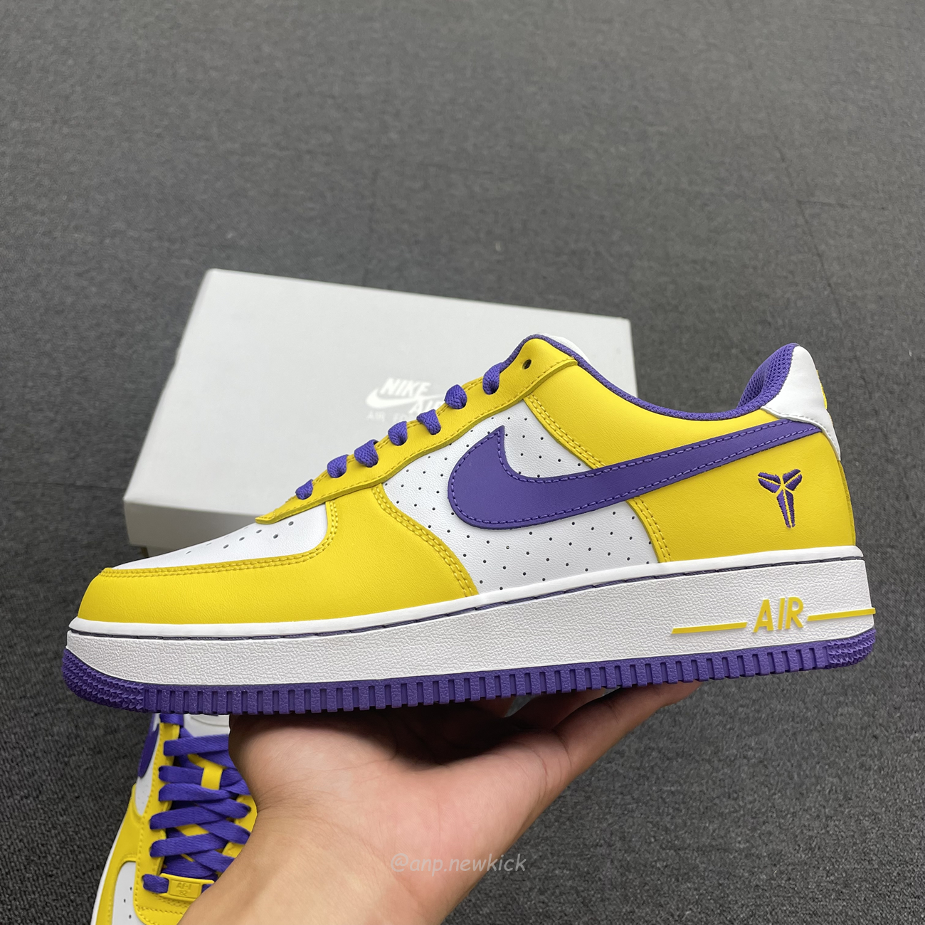 Kobe Bryant X Nike Air Force 1 Low Purple Gold Color (6) - www.newkick.vip