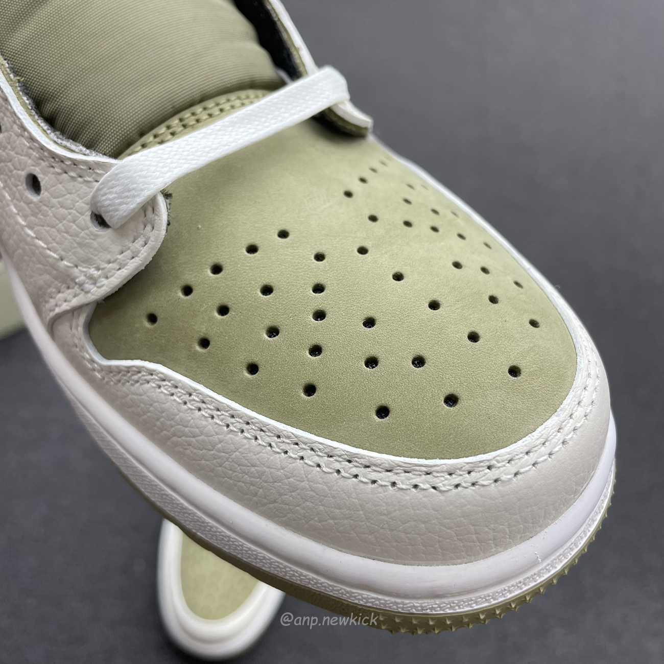 Air Jordan 1 Retro Low Golf Travis Scott Neutral Olive Fz3124 200 (7) - www.newkick.vip