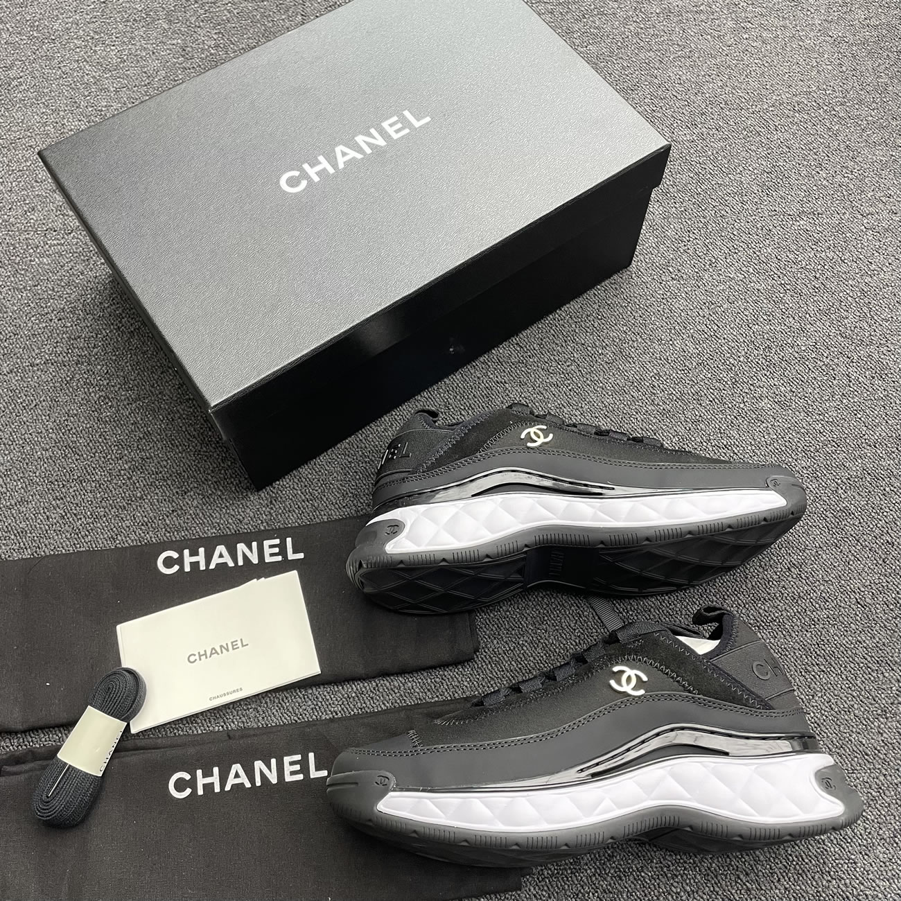 Chanel Casual Style Plain Logo Low Top Sneakers (15) - www.newkick.vip