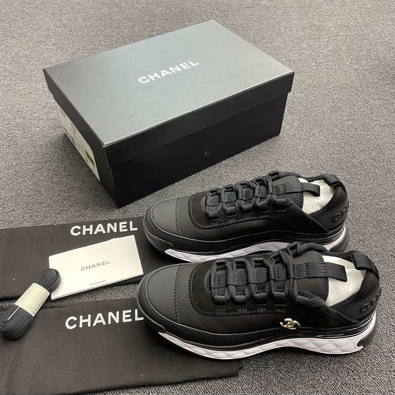 Chanel Casual Style Plain Logo Low Top Sneakers (17) - www.newkick.vip