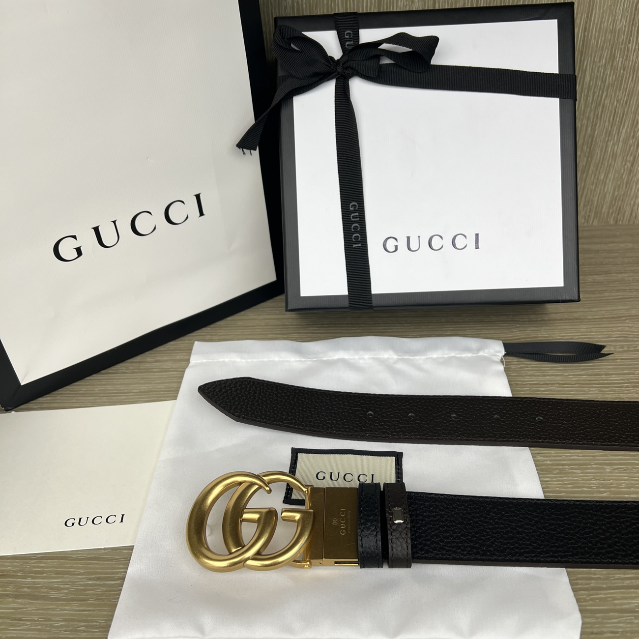Gucci Double G Logo Full Grain Reversible Belt Leather Black Brown (2) - www.newkick.vip Gucci Double G Logo Full Grain Reversible Belt Leather Black Brown (2) - www.newkick.vip