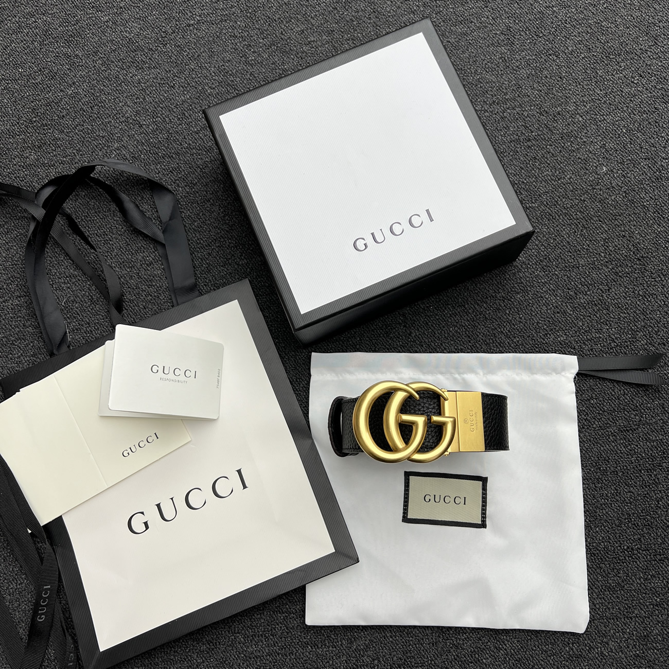 Gucci Double G Logo Full Grain Reversible Belt Leather Black Brown (5) - www.newkick.vip