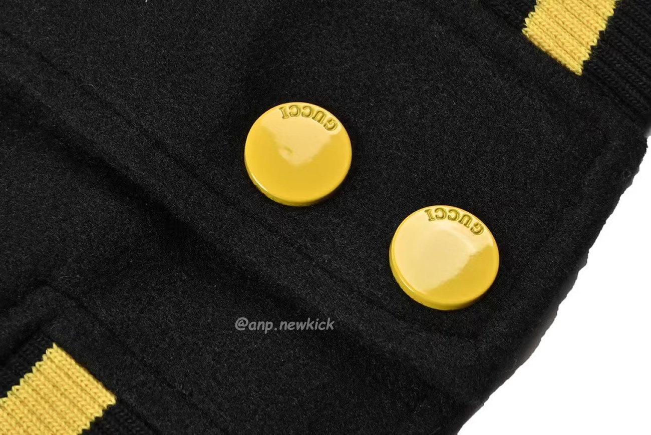 Gucci Wool Sweater Black Jacket Double G Pineapple Embroidered Patchwork Design (5) - www.newkick.vip Gucci Wool Sweater Black Jacket Double G Pineapple Embroidered Patchwork Design (5) - www.newkick.vip