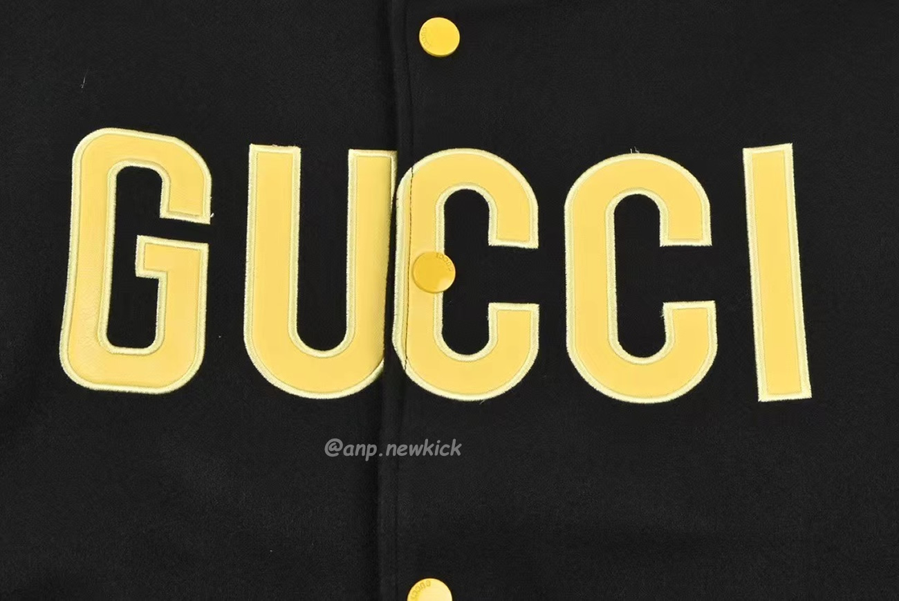 Gucci Wool Sweater Black Jacket Double G Pineapple Embroidered Patchwork Design (8) - www.newkick.vip Gucci Wool Sweater Black Jacket Double G Pineapple Embroidered Patchwork Design (8) - www.newkick.vip