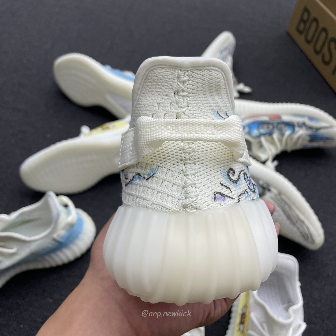 Adidas Yeezy Boost 350 V2 Bone Graffiti Hq6316 (15) - www.newkick.vip