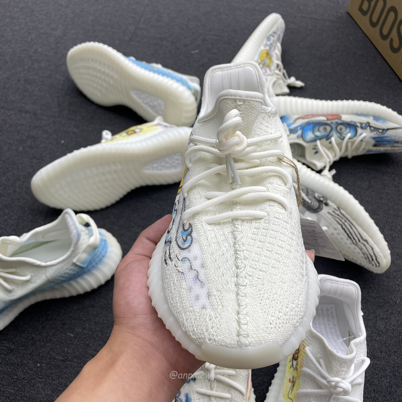 Adidas Yeezy Boost 350 V2 Bone Graffiti Hq6316 (22) - www.newkick.vip