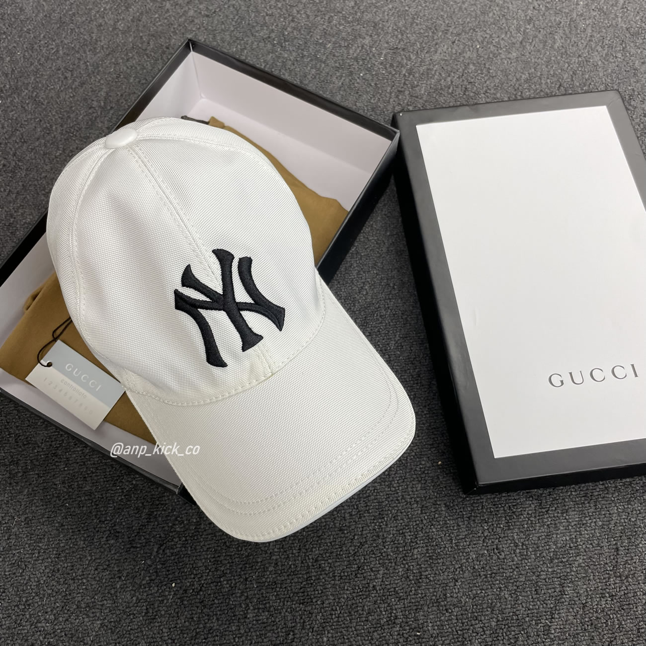Gu Cci Ny Butterfly Cap 13 25(2) - www.newkick.vip Gu Cci Ny Butterfly Cap 13 25(2) - www.newkick.vip