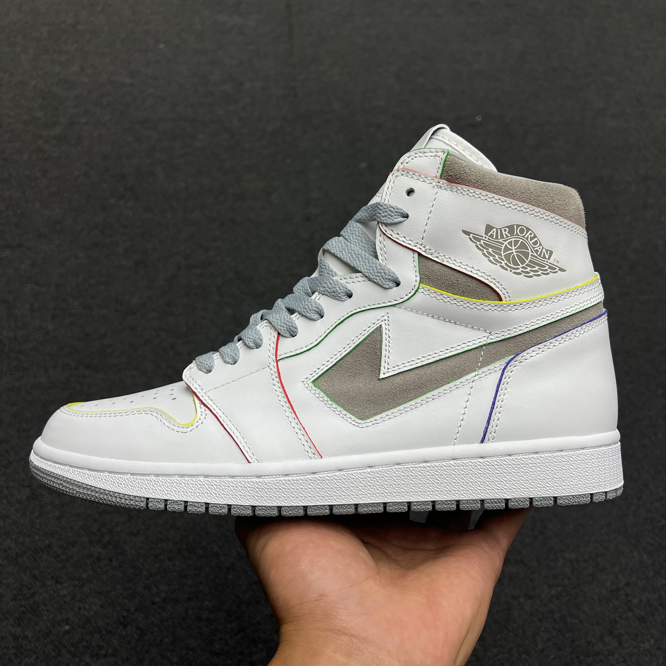 Air Jordan 1 Retro High Daniel Arsham Grey H022 (7) - www.newkick.vip Air Jordan 1 Retro High Daniel Arsham Grey H022 (7) - www.newkick.vip