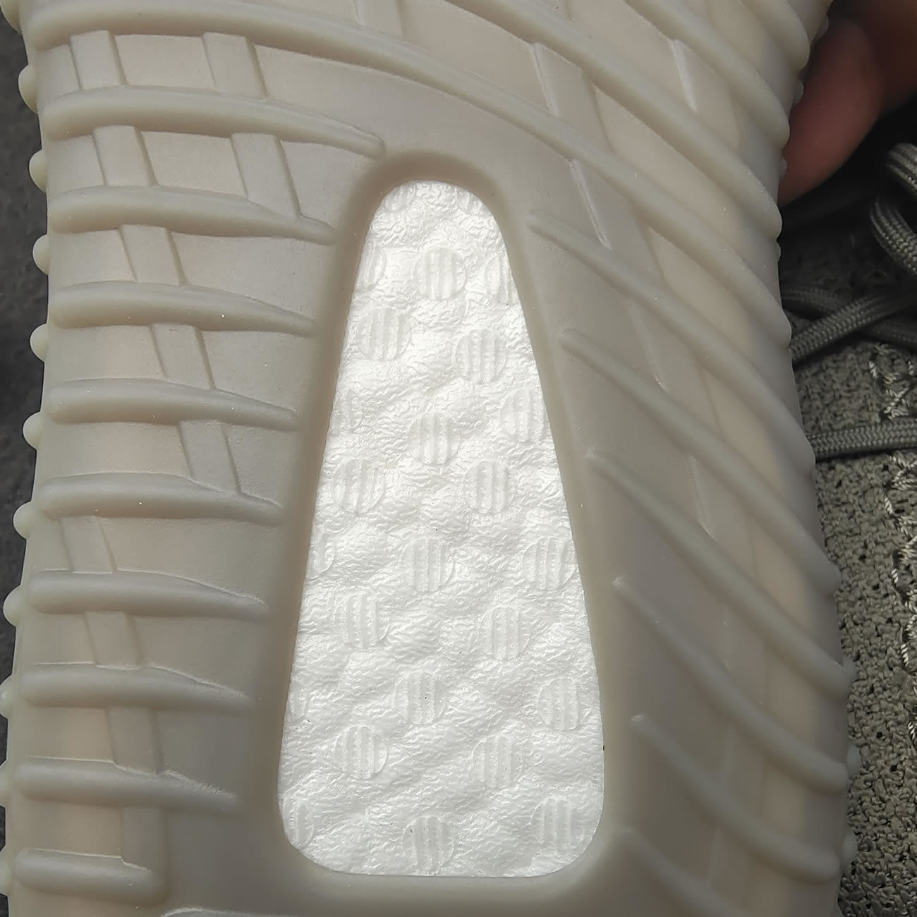 Adidas Yeezy Boost 350 V2 Granite Hq2059 (2) - www.newkick.vip