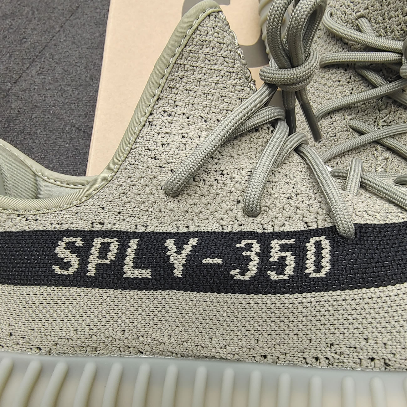 Adidas Yeezy Boost 350 V2 Granite Hq2059 (7) - www.newkick.vip
