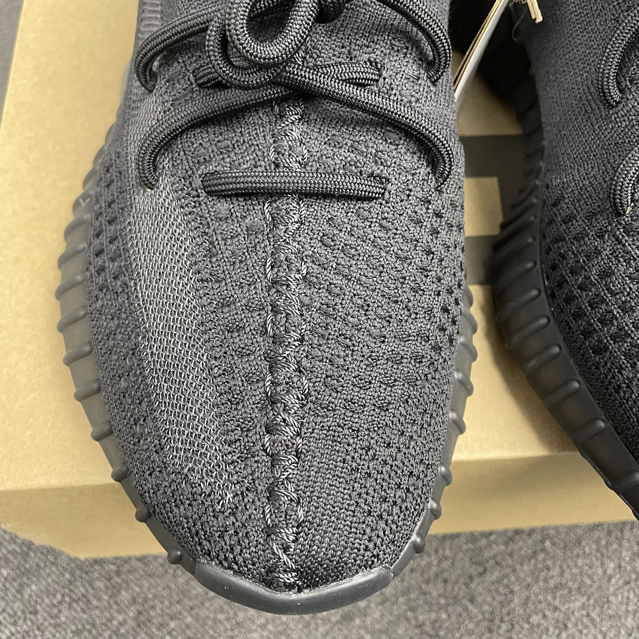 Adidas Yeezy Boost 350 V2 Onyx Hq4540 (10) - www.newkick.vip