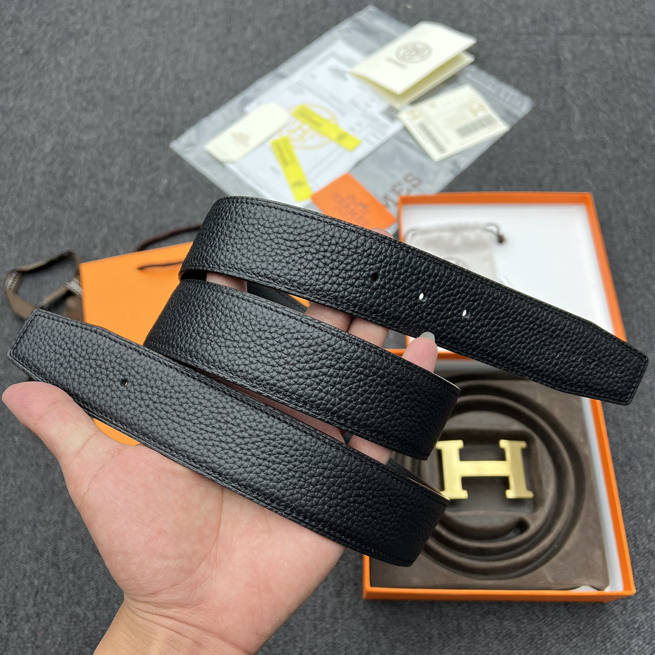 Hermes Full Grain Reversible Belt Leather Black (10) - www.newkick.vip