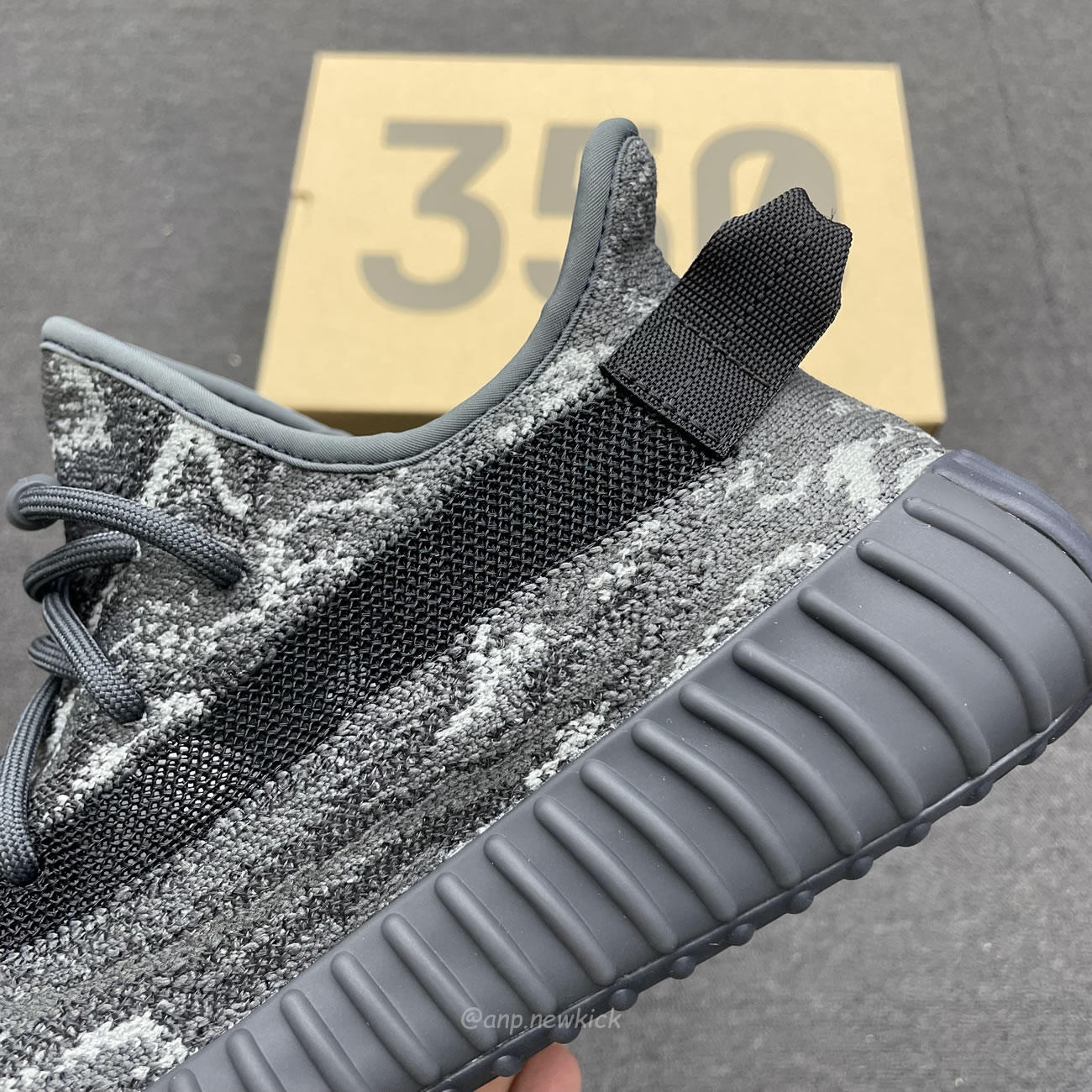Adidas Yeezy Boost 350 V2 Mx Dark Salt Id4811 (5) - www.newkick.vip