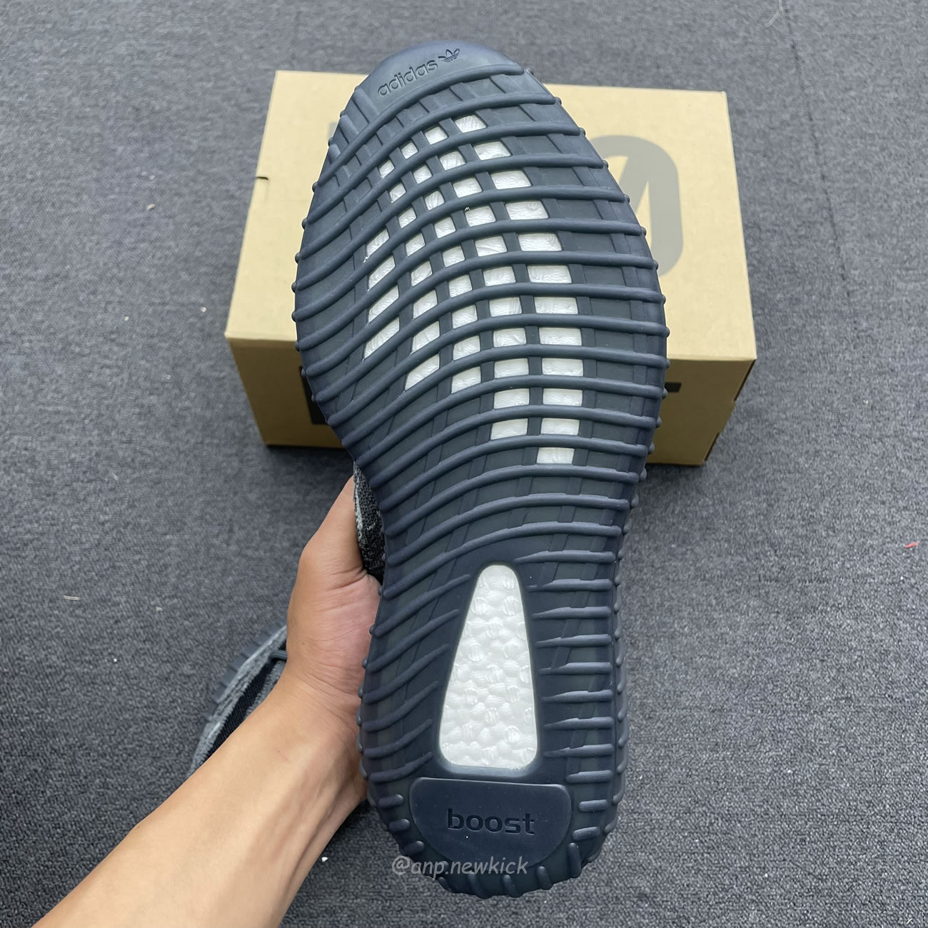 Adidas Yeezy Boost 350 V2 Mx Dark Salt Id4811 (7) - www.newkick.vip
