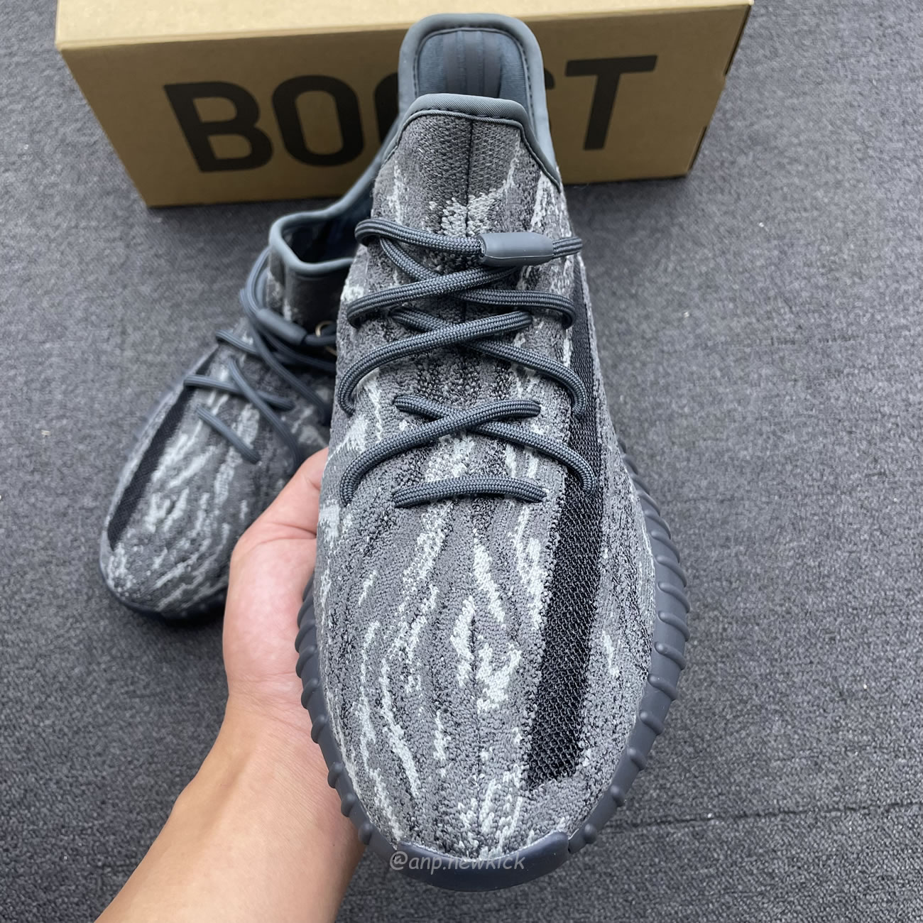 Adidas Yeezy Boost 350 V2 Mx Dark Salt Id4811 (9) - www.newkick.vip