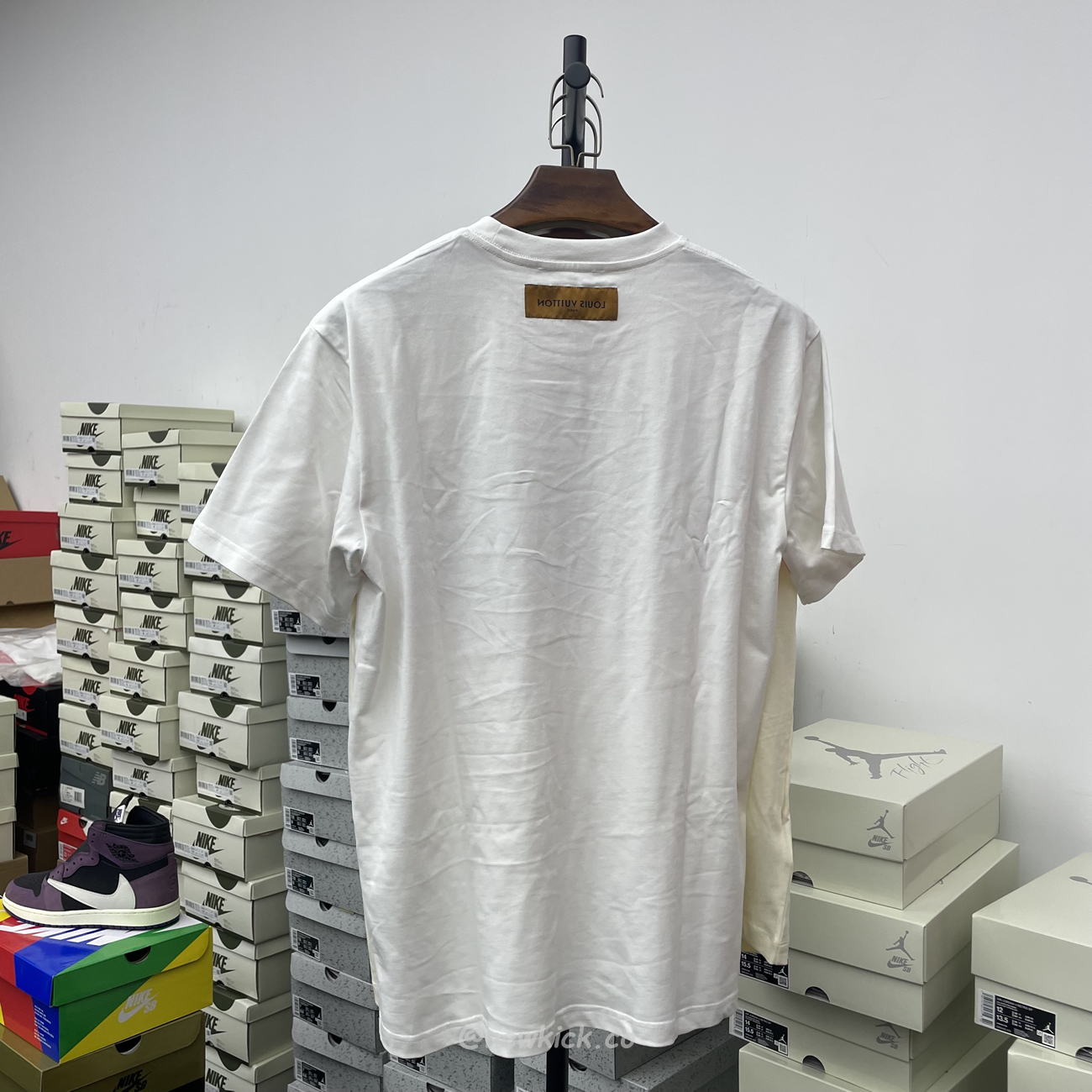 Louis Vuitton Graffiti T Shirt Milky White (6) - www.newkick.vip