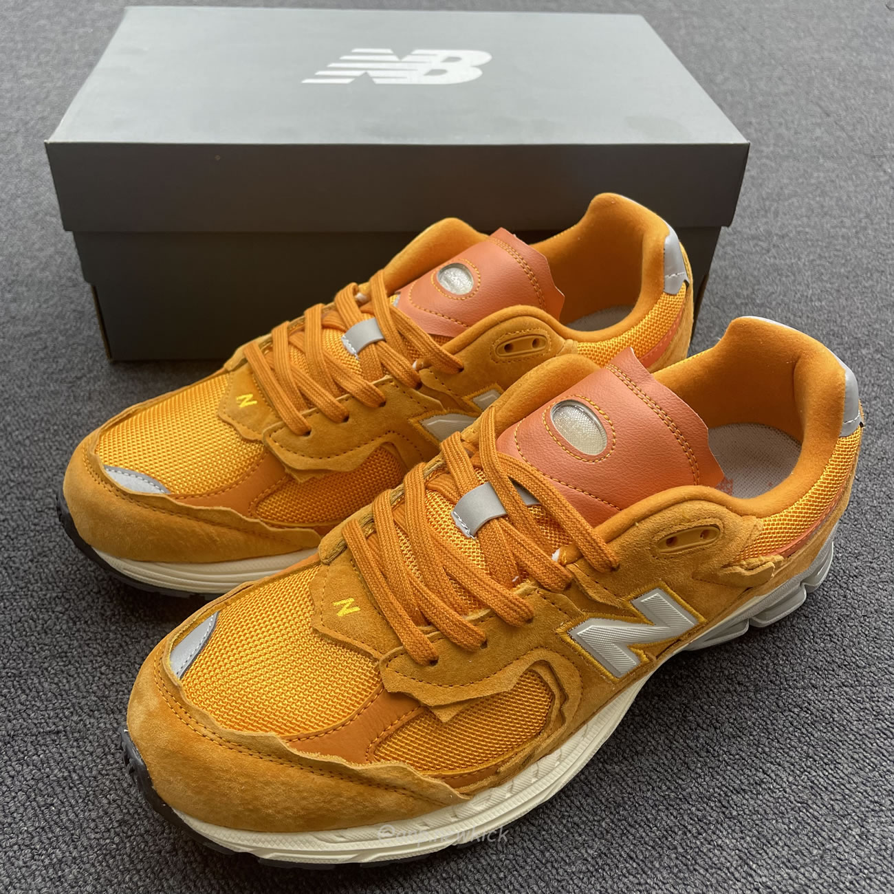 New Balance 2002r Protection Pack Vintage Orange M2002rde (12) - www.newkick.vip