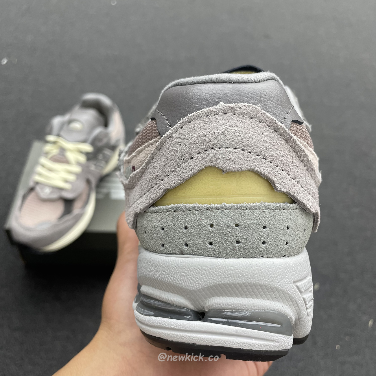 New Balance 2002r Protection Pack Lunar New Year Dusty Lilac M2002rdy (15) - www.newkick.vip