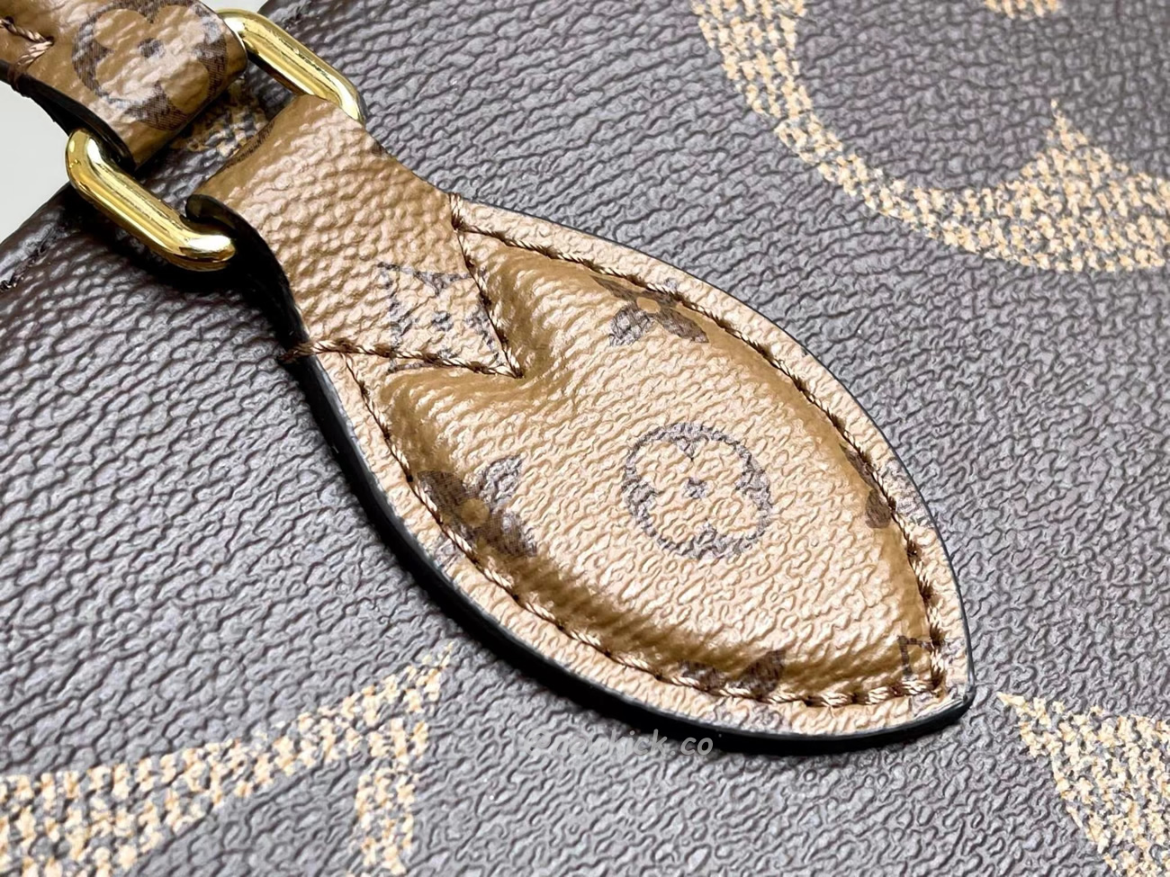 Louis Vuitton Onthego Cloth Tote Brown M45320 (3) - www.newkick.vip