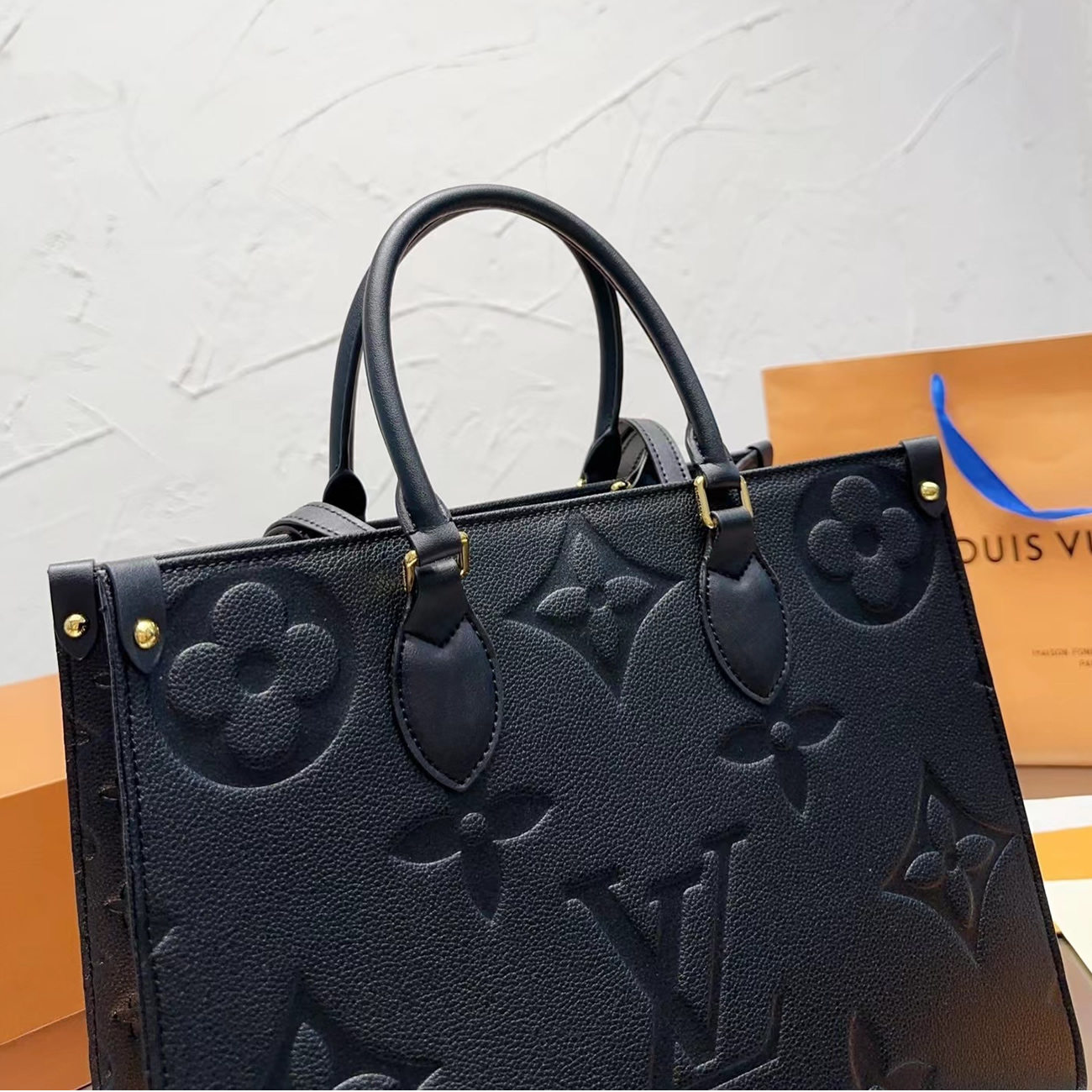 Louis Vuitton Onthego Empreinte M L Black M45595 (38) - www.newkick.vip