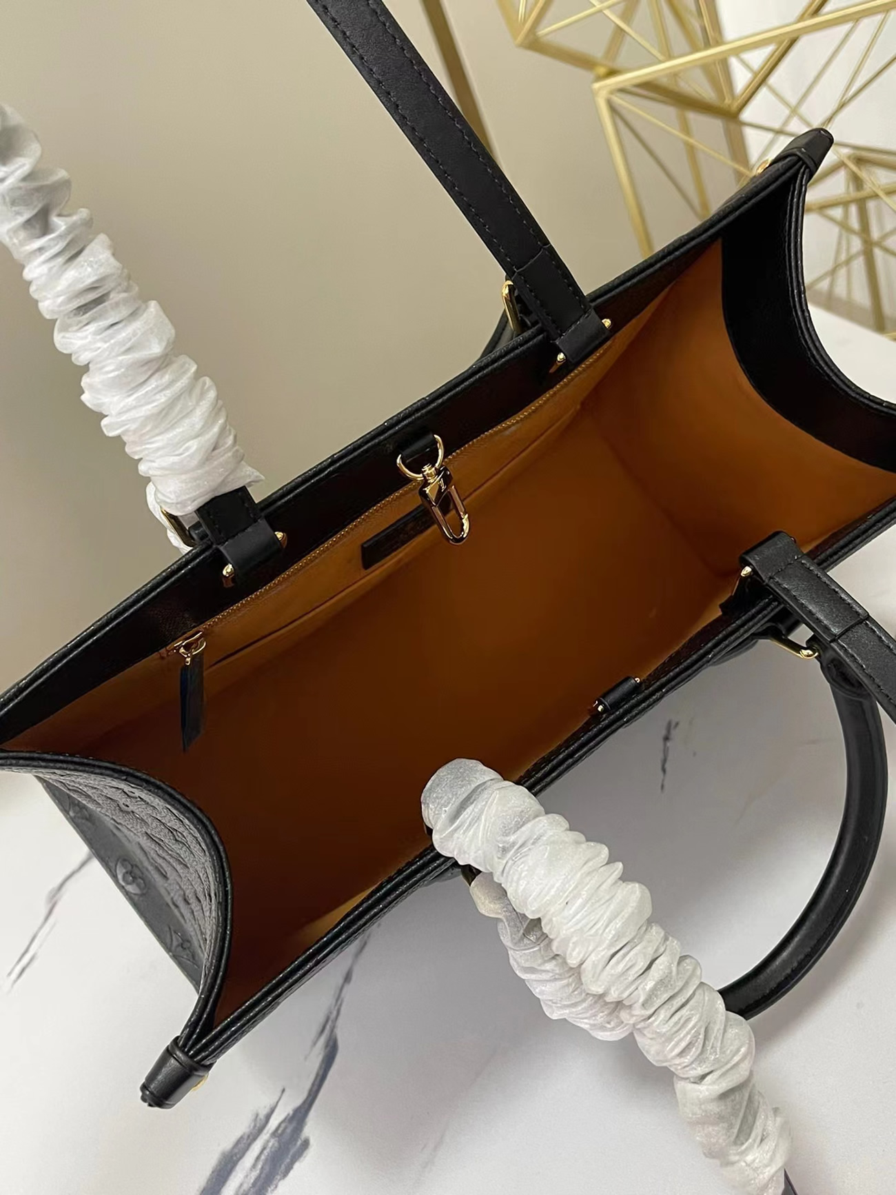 Louis Vuitton Onthego Empreinte M L Black M45595 (41) - www.newkick.vip