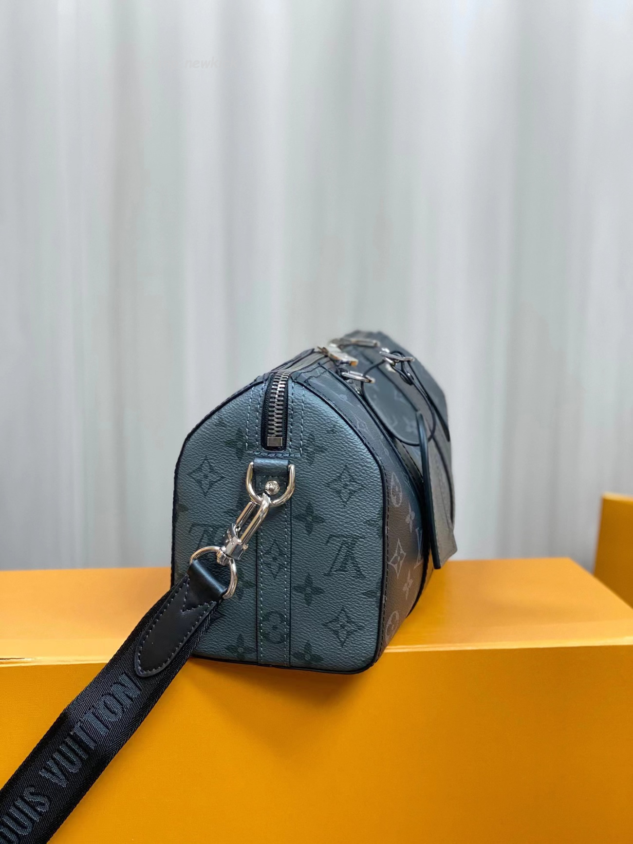 Louis Vuitton City Keepall M45936 (10) - www.newkick.vip