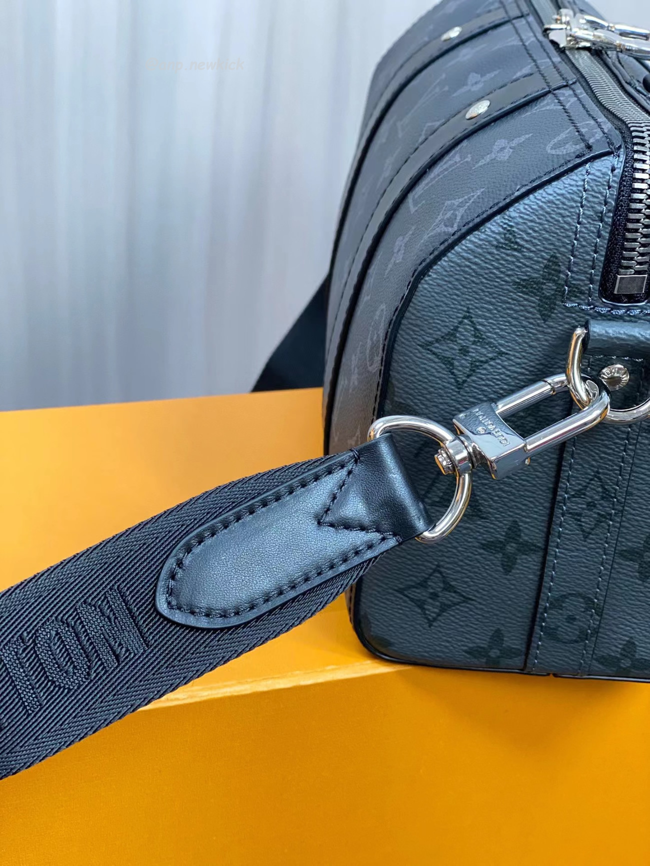 Louis Vuitton City Keepall M45936 (11) - www.newkick.vip