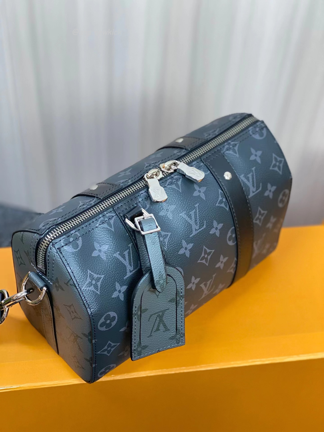 Louis Vuitton City Keepall M45936 (9) - www.newkick.vip