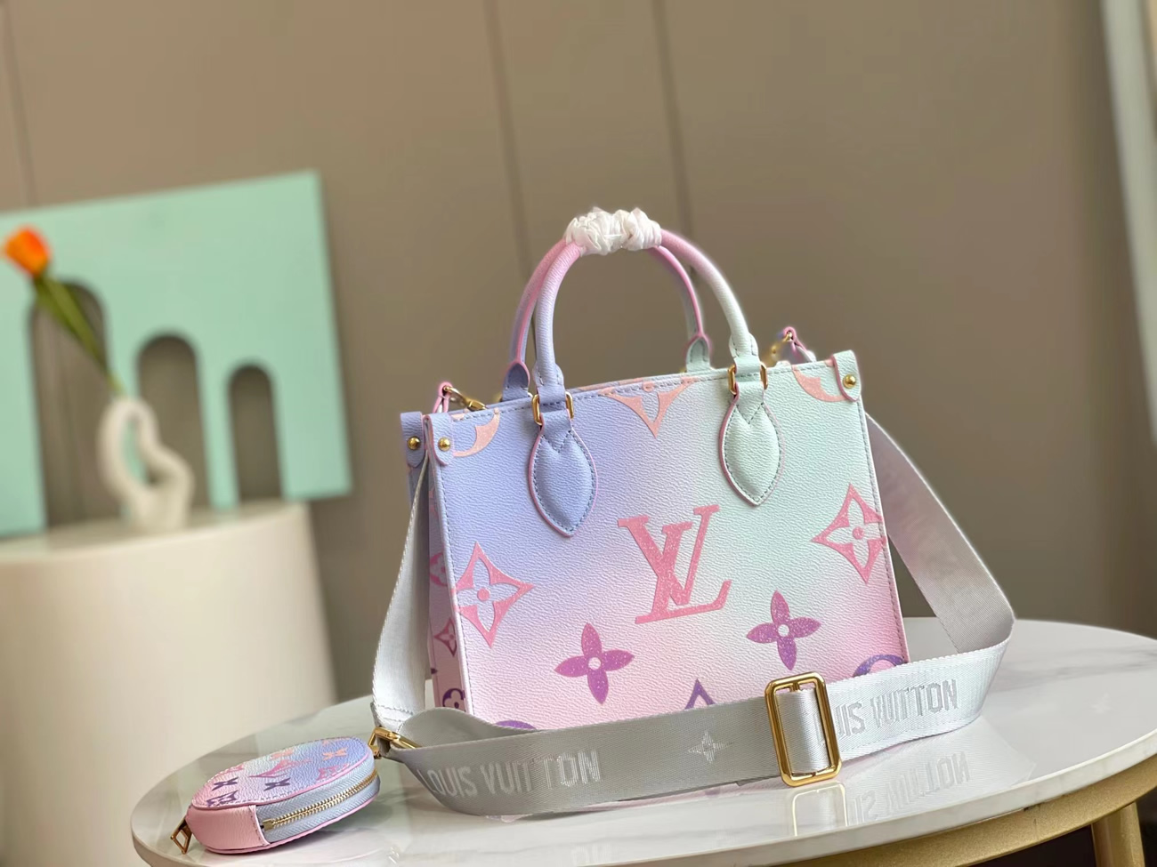 Louis Vuitton Onthego Small Handbag M59856 (4) - www.newkick.vip