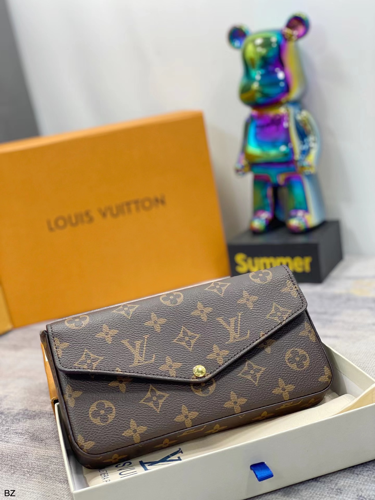 Louis Vuitton Pochette Crossbody Bag M61276 (7) - www.newkick.vip Louis Vuitton Pochette Crossbody Bag M61276 (7) - www.newkick.vip