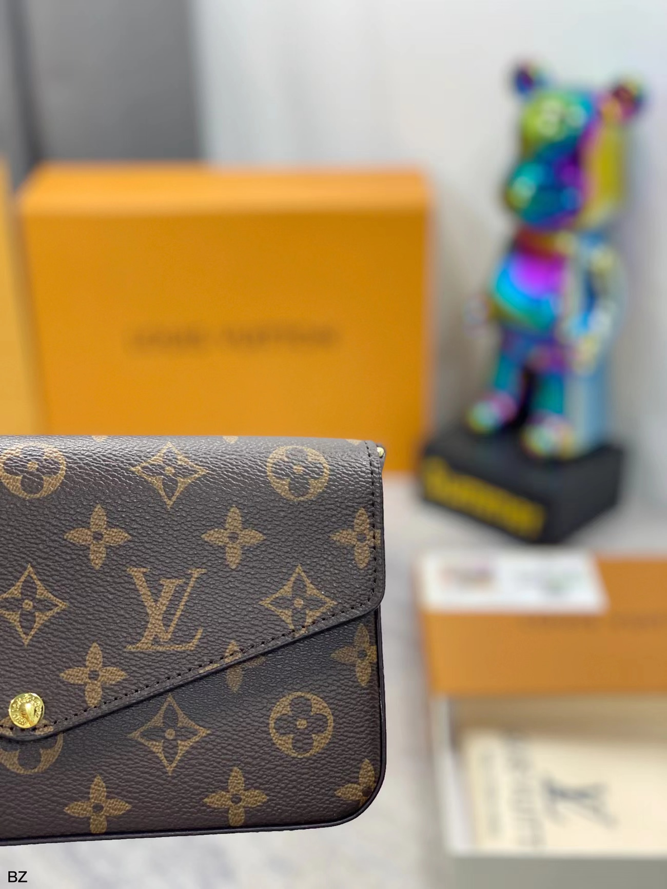 Louis Vuitton Pochette Crossbody Bag M61276 (10) - www.newkick.vip