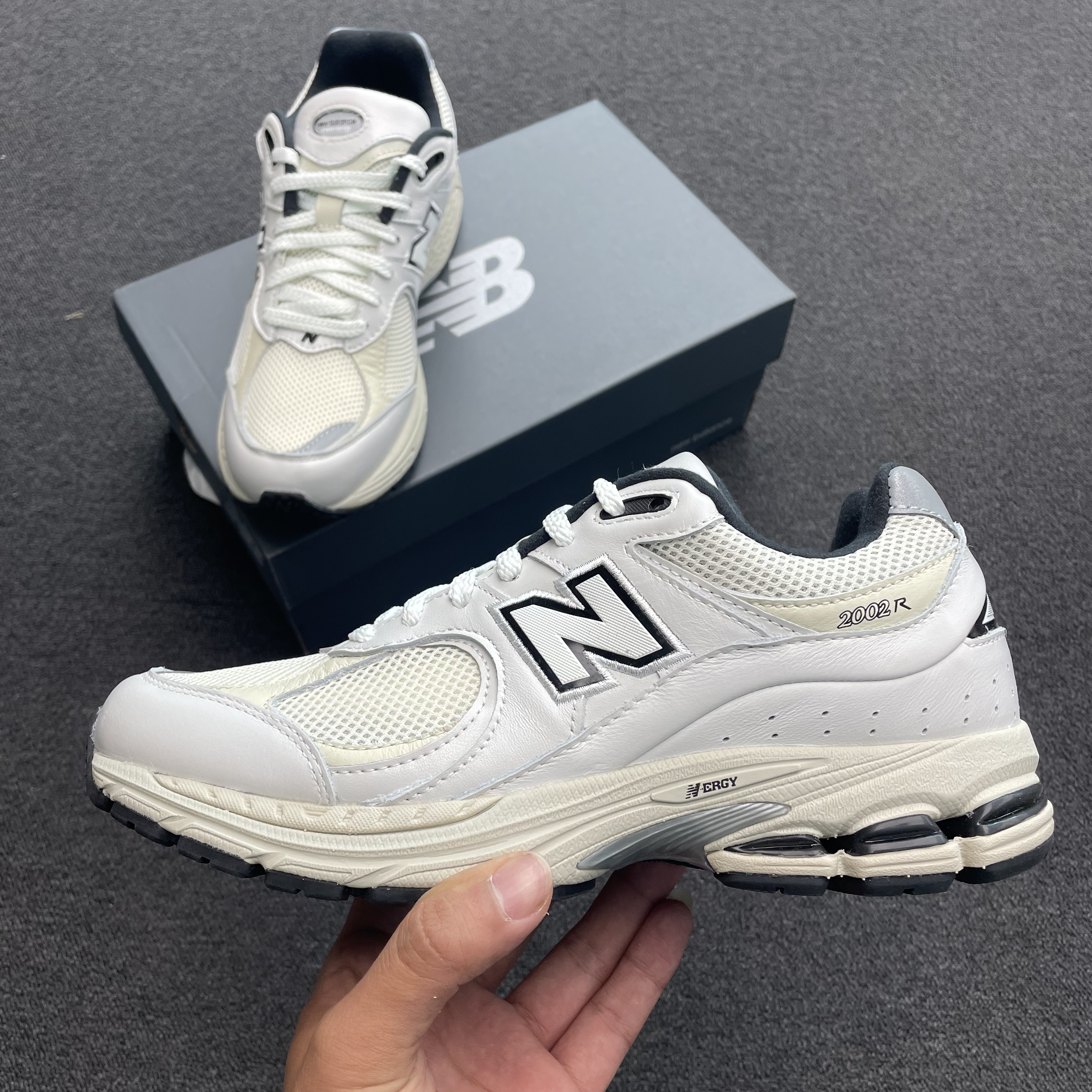 New Balance 2002r Marblehead Light Aluminum Ml2002rc (23) - www.newkick.vip