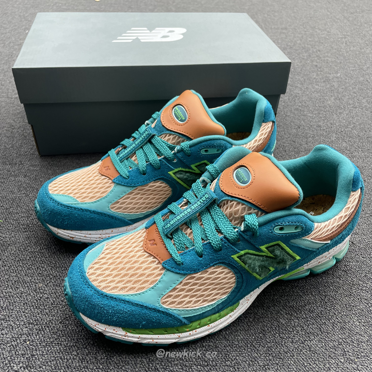 New Balance 2002r Salehe Bembury Water Be The Guide Ml2002rj (7) - www.newkick.vip