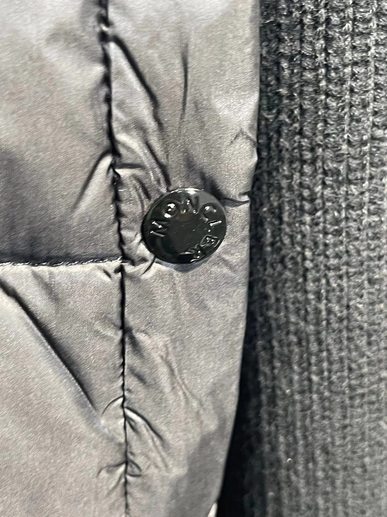 Moncler Neck Padded Shell And Virgin Wool Navy Jacket (7) - www.newkick.vip