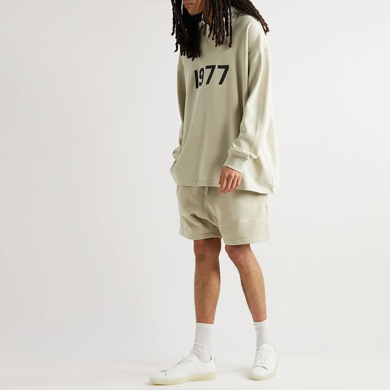 Fear Of God Essentials 1977 Rugby Iron Ss22 (6) - www.newkick.vip Fear Of God Essentials 1977 Rugby Iron Ss22 (6) - www.newkick.vip