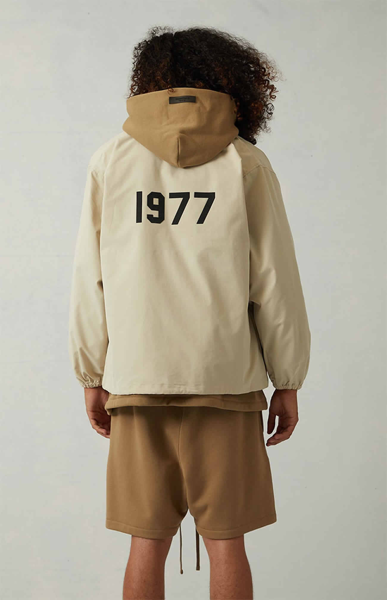 Fear Of God Essentials 1977 Coaches Jacket Iron Oak (27) - www.newkick.vip